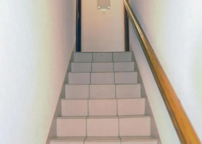 En Duplex 4 Personnes, Vallée De La Jordanne, Cantal * Lascelle